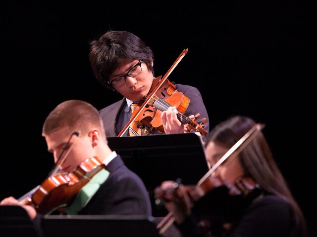 Kimball Union Academyでは音楽面でも才能を発揮