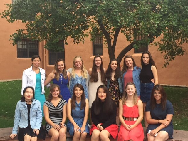 FVSでのかけがえのない仲間たち（本人は前列左から3番目）