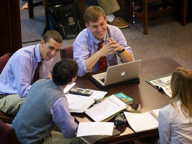 ボーディングスクールでの学習の様子