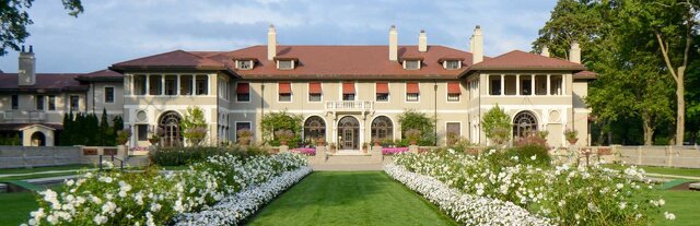 Lake Forest Academyの美しいキャンパス